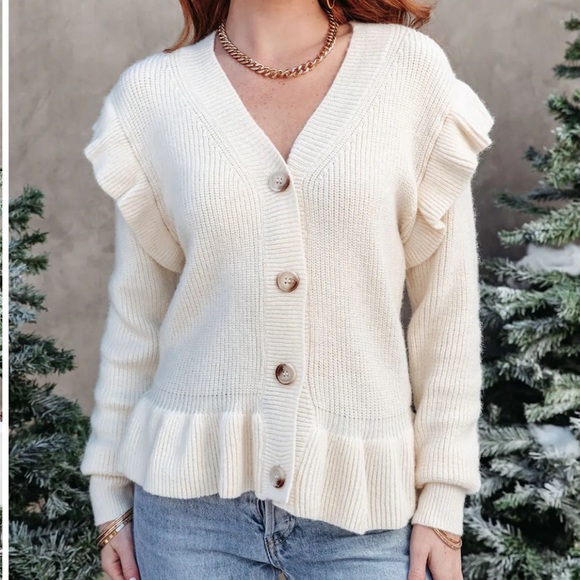 Vici Lola Knit Cardigan - Picture 1 of 8
